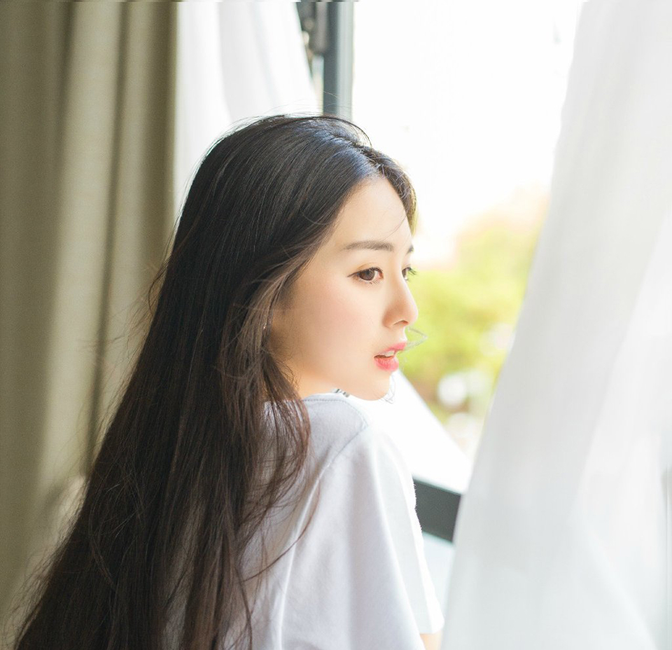 击败不等于击倒，跌倒了，爬起来，想一想，为什么跌倒了，然后继续努力，把让自己跌倒的石头搬掉或绕过去，不就解决问题了吗！
